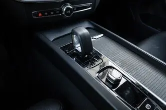 Volvo XC60, 2.0, 145 kW, diesel, automatic, four-wheel drive