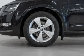 Škoda Octavia, 1.5, 110 kW, бензин, автомат, передний привод