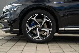 Volkswagen Passat, 1.4, 115 kW, подключаемый гибрид, автомат, передний привод