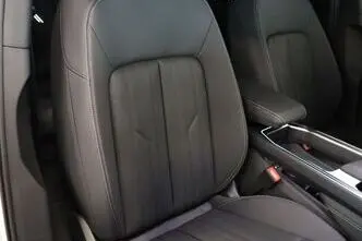 Audi Q8 e-tron, 158 kW, электричество, автомат, полный привод