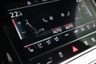 Audi Q8 e-tron, 158 kW, электричество, автомат, полный привод