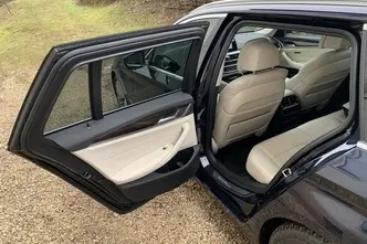BMW 530, 3.0, 195 kW, дизель, автомат, полный привод
