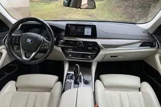 BMW 530, 3.0, 195 kW, дизель, автомат, полный привод