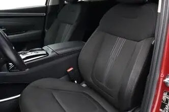 Hyundai Tucson, 1.6, 132.4 kW, гибрид, автомат, полный привод