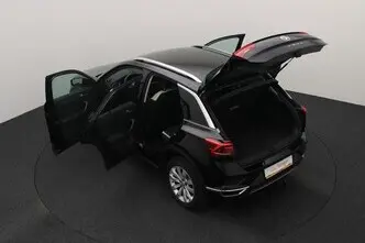 Volkswagen T-Roc, 1.5, 110 kW, бензин, автомат, передний привод