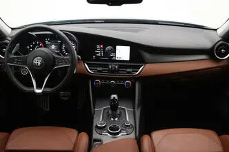 Alfa Romeo Giulia, 2.0, 147 kW, bensiin, automaat, tagavedu
