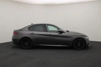 Alfa Romeo Giulia, 2.0, 147 kW, bensiin, automaat, tagavedu