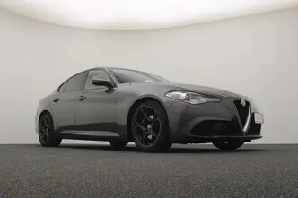 Alfa Romeo Giulia, 2.0, 147 kW, bensiin, automaat, tagavedu