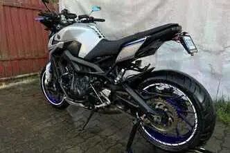 Yamaha MT-09, 0.8, 84.6 kW, petrol, manual, rear-wheel drive