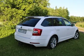 Škoda Octavia, 1.0, 85 kW, бензин, механическая, передний привод