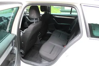 Škoda Octavia, 1.0, 85 kW, бензин, механическая, передний привод
