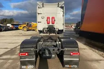 Mercedes-Benz Actros, 390 kW, дизель, автомат