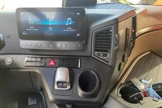 Mercedes-Benz Actros, 390 kW, дизель, автомат