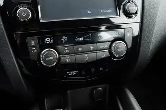 Nissan Qashqai, 1.2, 85 kW, petrol, automatic