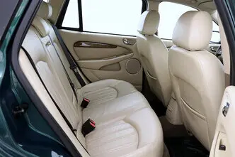 Jaguar X-Type, 2.0, 96 kW, дизель, механическая, передний привод