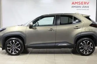 Toyota Yaris Cross, 1.5, 68 kW, гибрид, автомат, передний привод