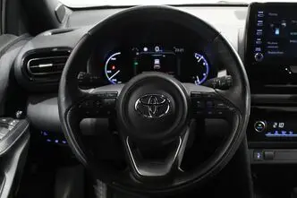 Toyota Yaris Cross, 1.5, 68 kW, гибрид, автомат, передний привод