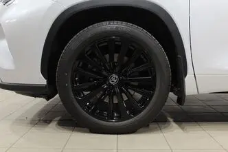 Toyota Highlander, 2.5, 140 kW, hybrid, automatic, four-wheel drive
