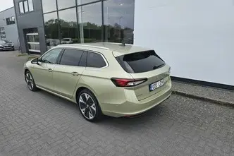 Škoda Superb, 1.5, 110 kW, hybrid, automatic, front-wheel drive