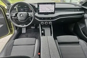 Škoda Superb, 1.5, 110 kW, hybrid, automatic, front-wheel drive