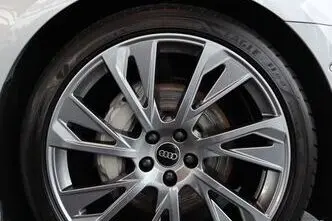 Audi A8, 3.0, 210 kW, diesel, automatic, four-wheel drive