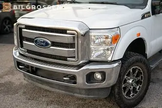 Ford F 250, 283 kW, бензин, автомат, полный привод