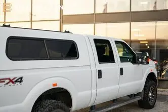 Ford F 250, 283 kW, бензин, автомат, полный привод