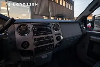 Ford F 250, 283 kW, бензин, автомат, полный привод