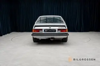 BMW 635, 160 kW, бензин, автомат, полный привод