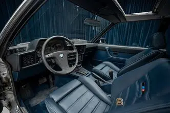 BMW 635, 160 kW, бензин, автомат, полный привод