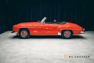 Mercedes-Benz 190, 77 kW, petrol, manual, four-wheel drive