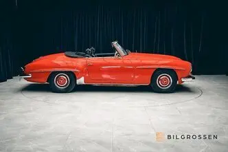 Mercedes-Benz 190, 77 kW, petrol, manual, four-wheel drive