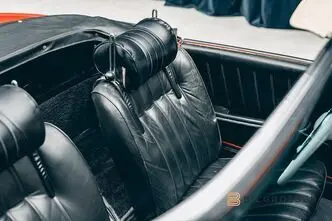 Mercedes-Benz 190, 77 kW, petrol, manual, four-wheel drive