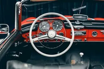 Mercedes-Benz 190, 77 kW, petrol, manual, four-wheel drive