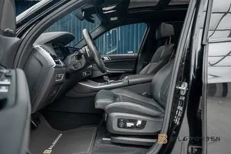 BMW X5, 3.0, 250 kW, бензин, автомат, полный привод