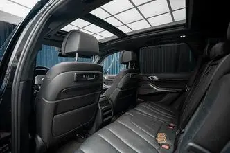 BMW X5, 3.0, 250 kW, бензин, автомат, полный привод