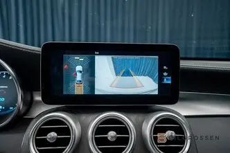 Mercedes-Benz GLC, 2.0, 235 kW, гибрид, автомат, полный привод