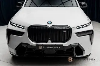 BMW X7, 4.4, 390 kW, бензин, автомат, полный привод