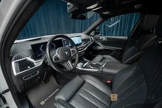BMW X7, 4.4, 390 kW, бензин, автомат, полный привод
