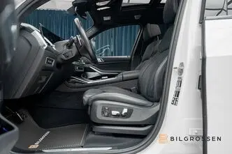 BMW X7, 4.4, 390 kW, бензин, автомат, полный привод