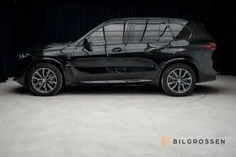 BMW X5, 3.0, 360 kW, гибрид, автомат, полный привод