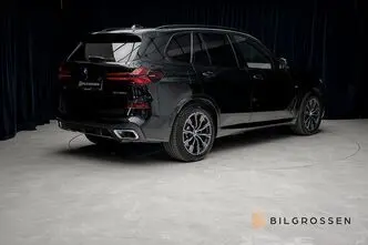 BMW X5, 3.0, 360 kW, гибрид, автомат, полный привод