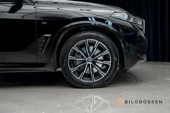 BMW X5, 3.0, 360 kW, гибрид, автомат, полный привод