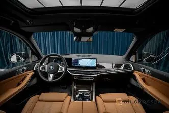 BMW X5, 3.0, 360 kW, гибрид, автомат, полный привод