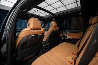 BMW X5, 3.0, 360 kW, гибрид, автомат, полный привод