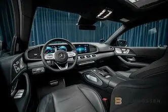Mercedes-Benz GLE, 2.0, 235 kW, hybrid, automatic, four-wheel drive