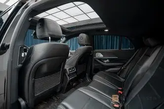 Mercedes-Benz GLE, 2.0, 235 kW, hybrid, automatic, four-wheel drive