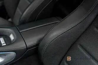 Mercedes-Benz GLE, 2.0, 235 kW, hybrid, automatic, four-wheel drive