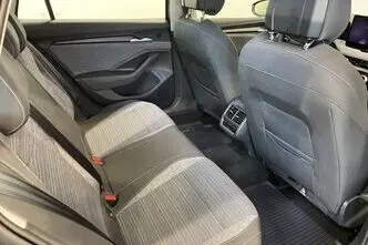 Škoda Superb, 1.5, 110 kW, гибрид, автомат, передний привод