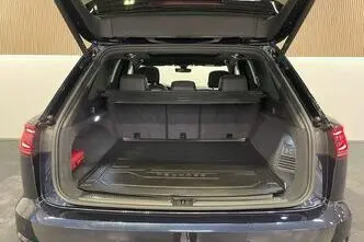Volkswagen Touareg, 3.0, 340 kW, petrol, automatic, four-wheel drive